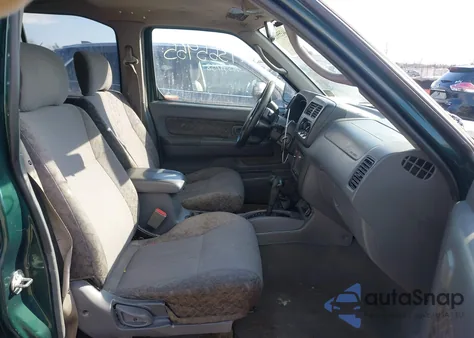 2001 Nissan Xterra Xe z USA, uszkodzony, nr VIN 5N1ED28Y31C544830